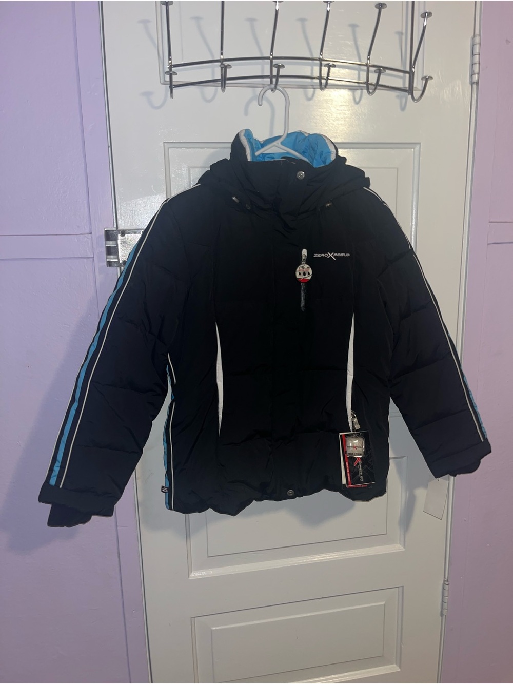 Zeroxposur Hooded Jacket Size Large Women’s NWT Black Down/Feather Black